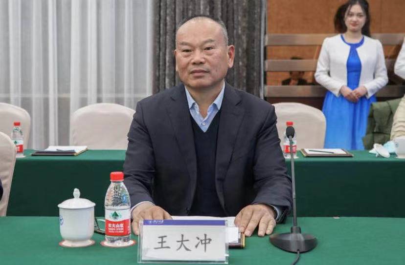 微信(xin)圖片_20210114100452.jpg